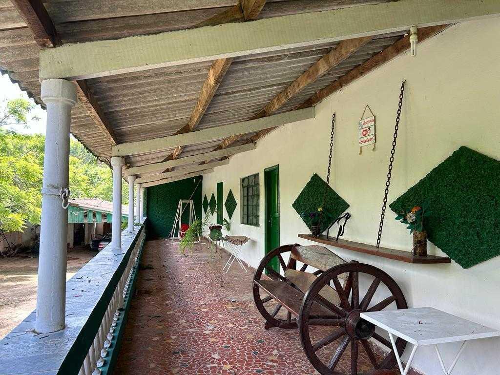 Fazenda, Zona Rural, 4 Quartos, 0 Vaga