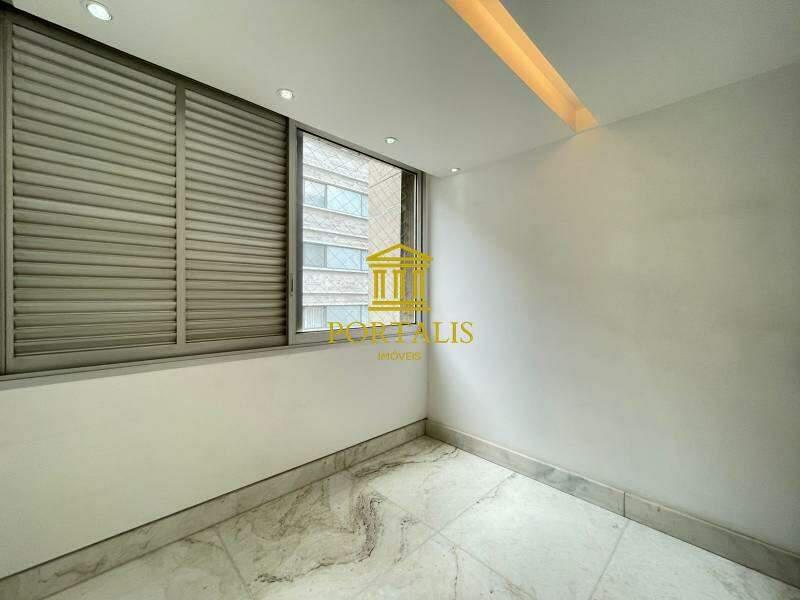 Cobertura, Savassi, 4 Quartos, 3 Vagas, 2 Suítes