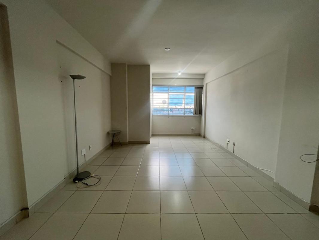 Sala, Padre Eustáquio, 0 Quarto, 1 Vaga