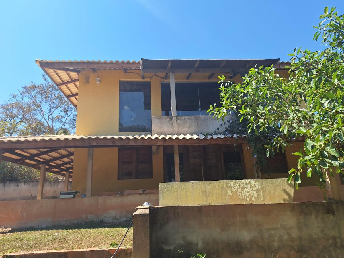 Fazenda, Centro, 4 Quartos, 10 Vagas, 2 Suítes