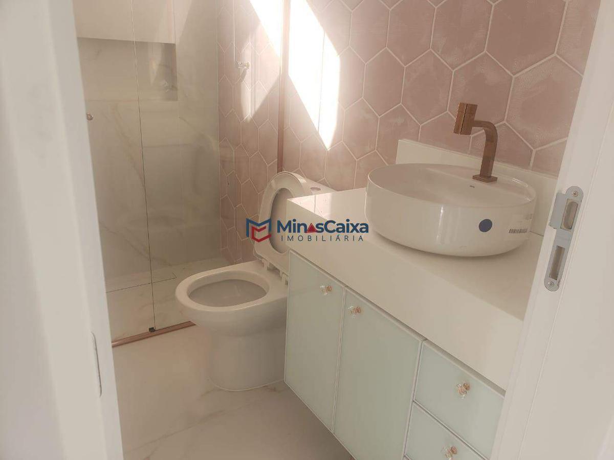 Casa, Cidade Nobre, 6 Quartos, 2 Vagas, 6 Suítes