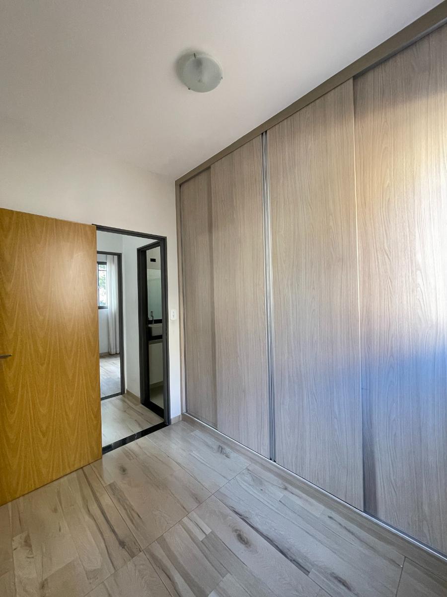 Apartamento, Santa Mônica, 2 Quartos, 1 Vaga