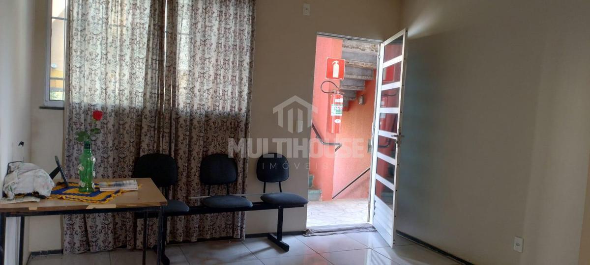 Apartamento, Jardim Vitória, 2 Quartos, 1 Vaga