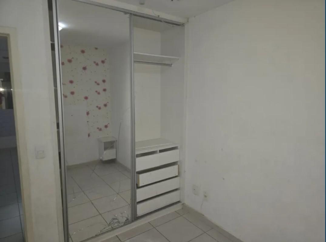 Apartamento, Cinquentenário, 2 Quartos, 0 Vaga, 1 Suíte