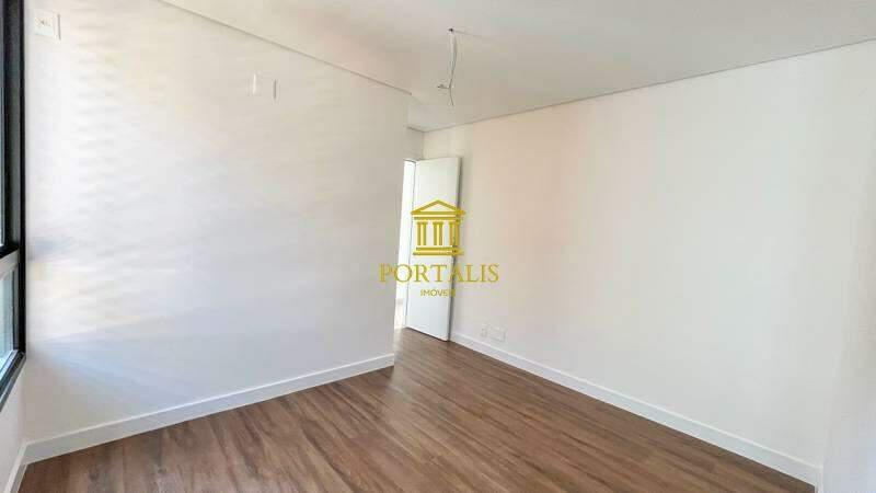 Apartamento, Serra, 2 Quartos, 2 Vagas, 2 Suítes