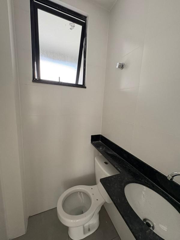 Casa, Tirol, 2 Quartos, 1 Vaga, 2 Suítes