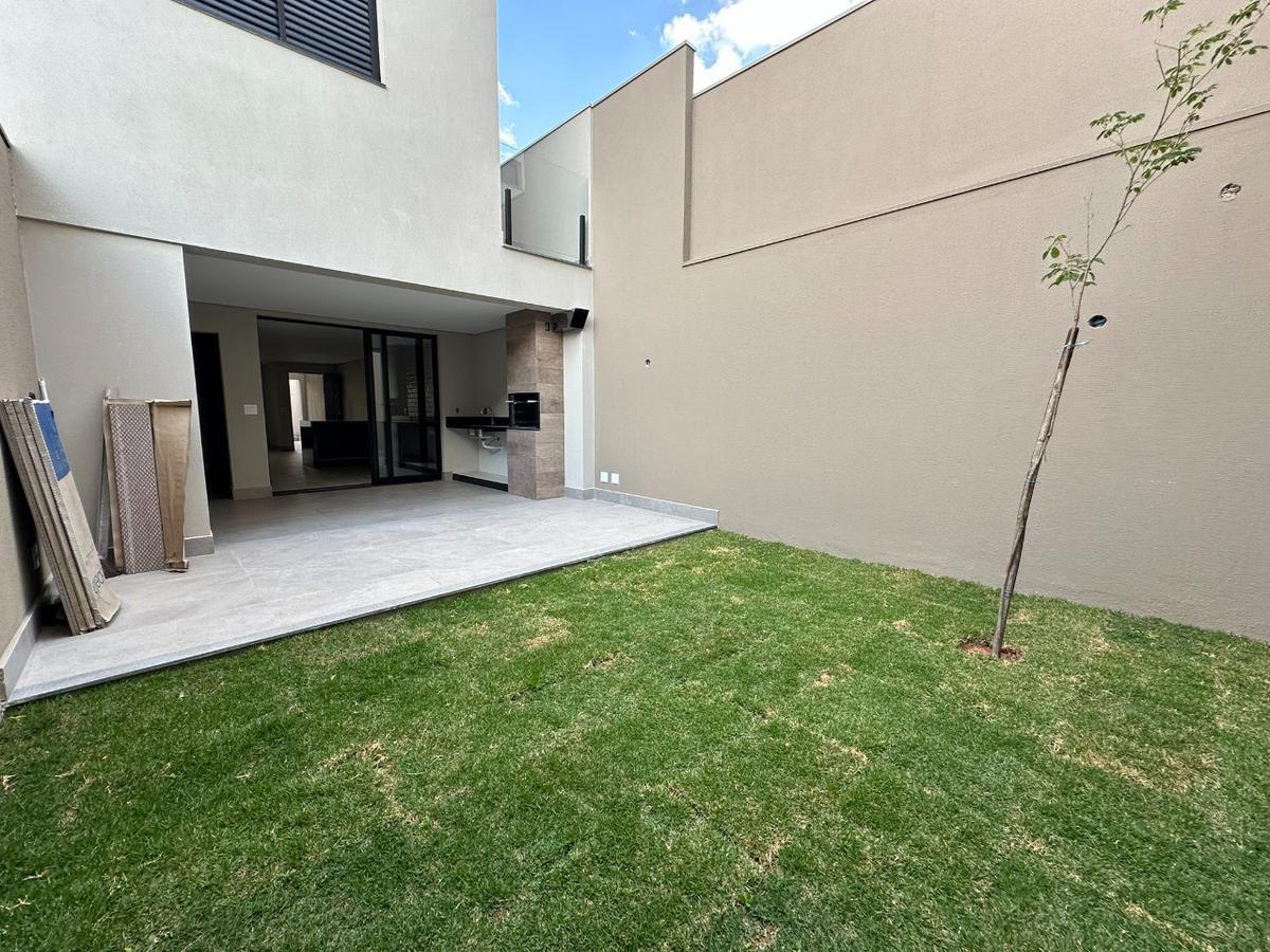 Casa, Jaraguá, 4 Quartos, 4 Vagas, 1 Suíte