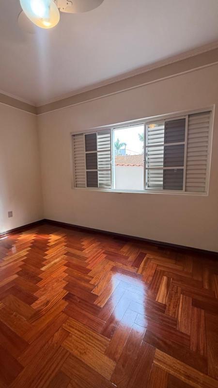 Casa, Rezende, 4 Quartos, 2 Vagas, 1 Suíte