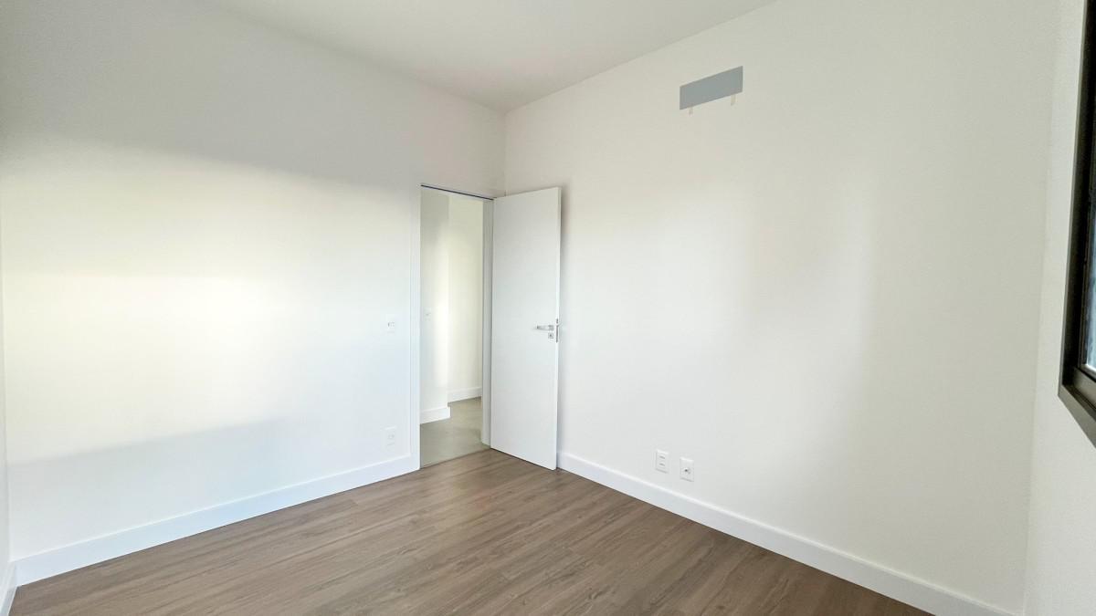 Apartamento, Cruzeiro, 3 Quartos, 3 Vagas, 1 Suíte