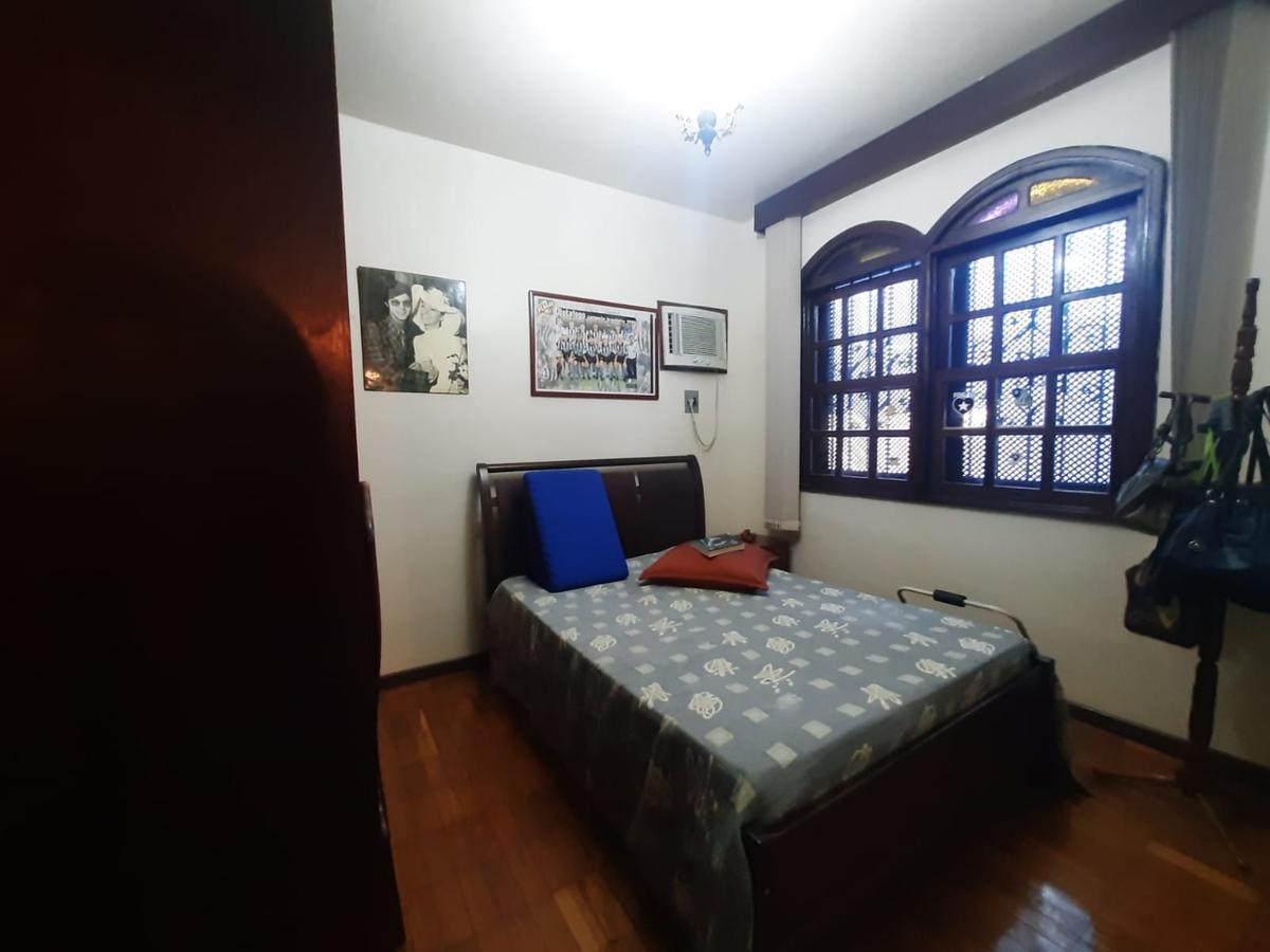 Casa, Jardim América, 4 Quartos, 4 Vagas, 2 Suítes