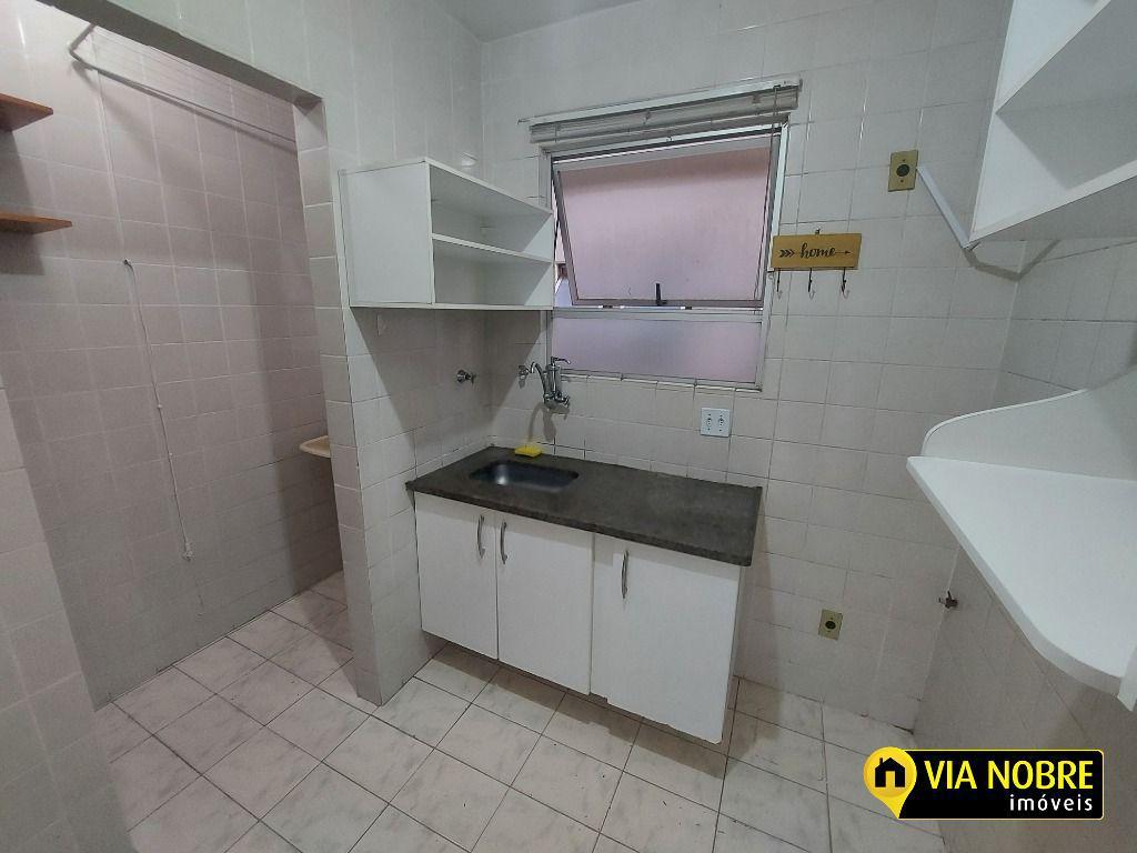 Apartamento, Estoril, 3 Quartos, 1 Vaga, 1 Suíte