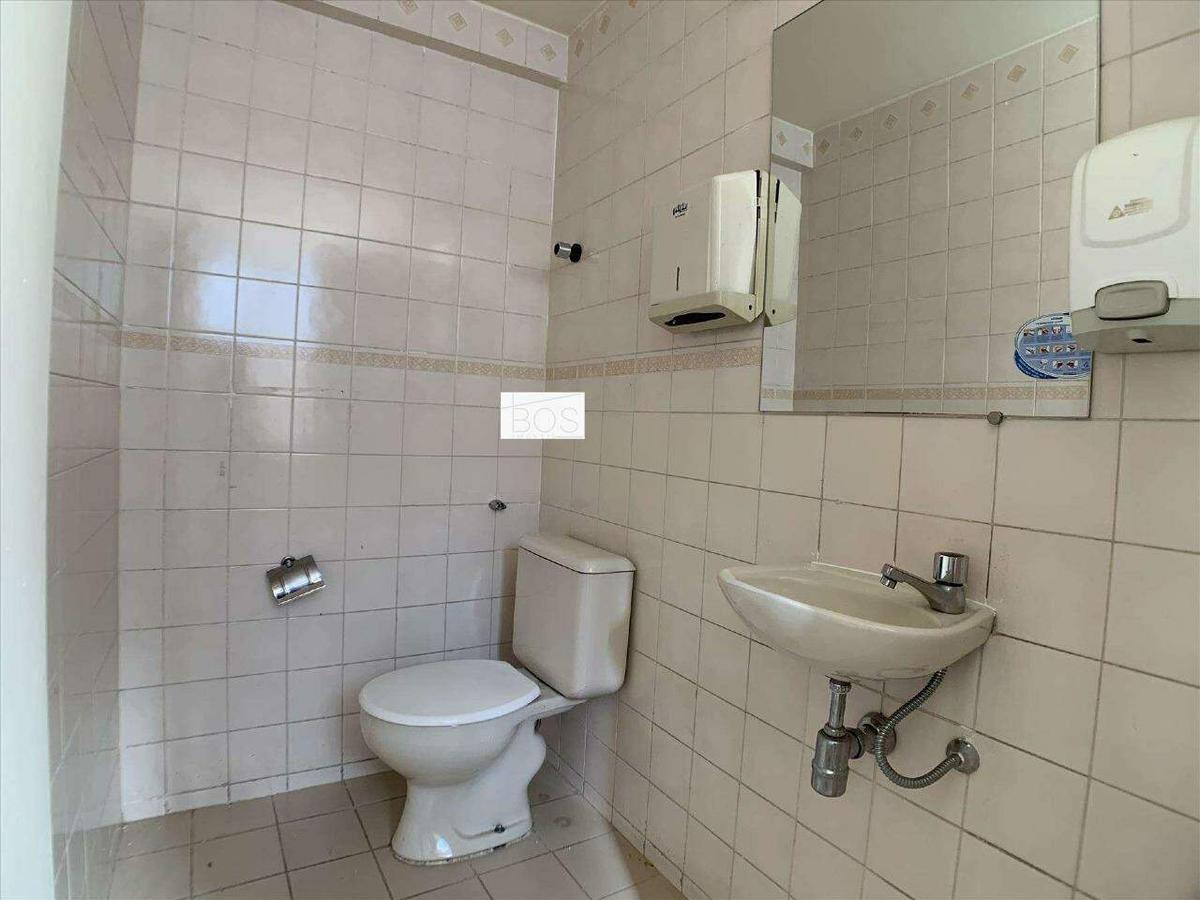 Prédio, Funcionários, 0 Quarto, 14 Vagas