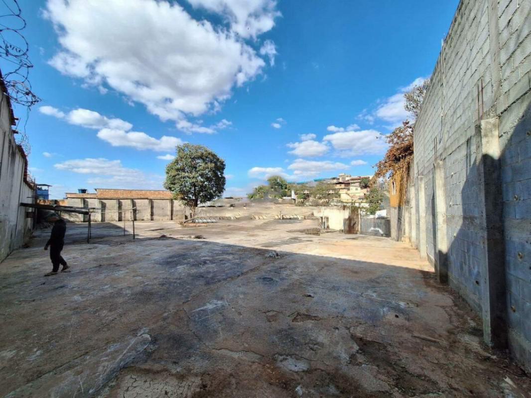 Lote, Jardim Filadélfia, 0 Quarto, 0 Vaga