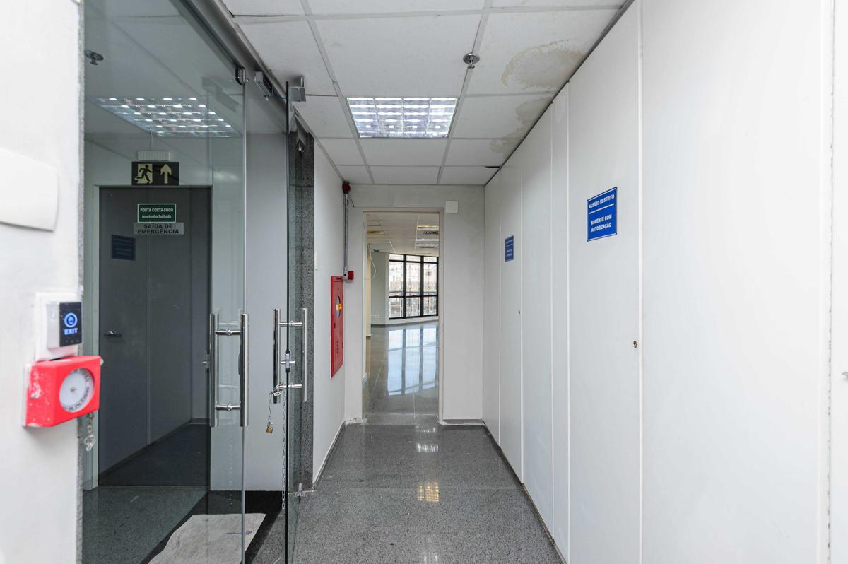 Sala, Funcionários, 0 Quarto, 5 Vagas