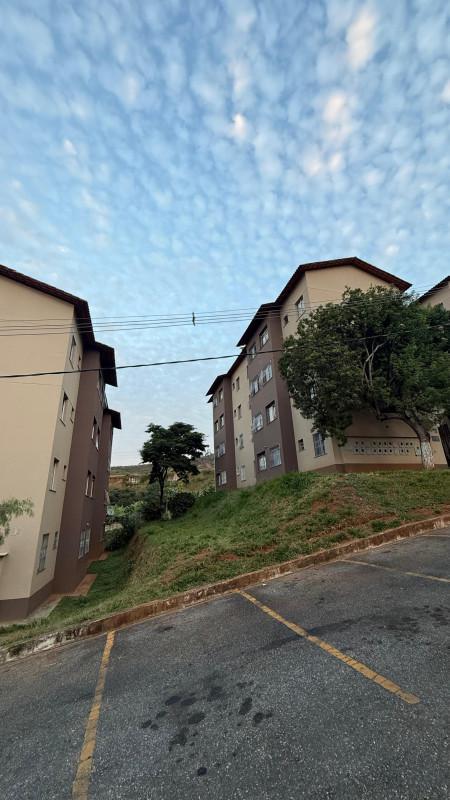 Apartamento, Solar do Barreiro, 2 Quartos, 1 Vaga