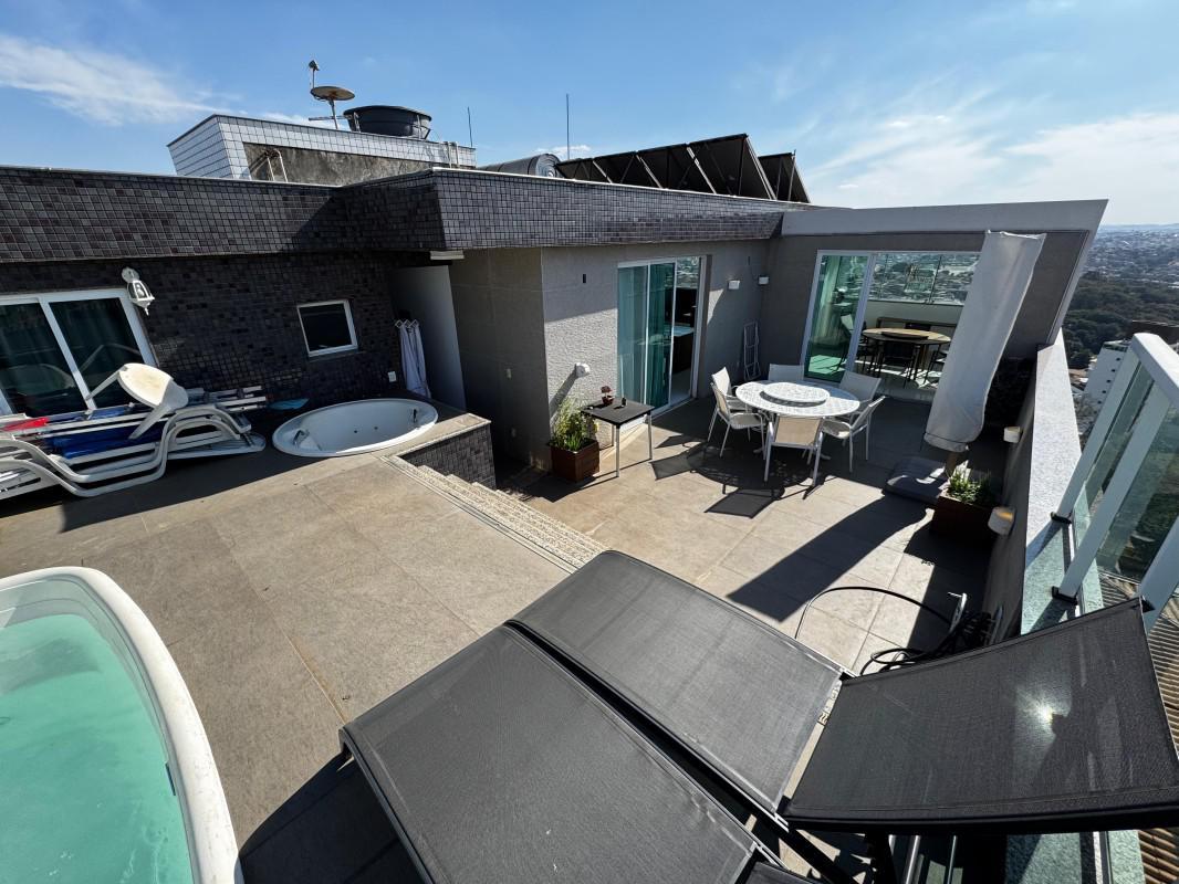 Cobertura, Fernão Dias, 4 Quartos, 4 Vagas, 2 Suítes