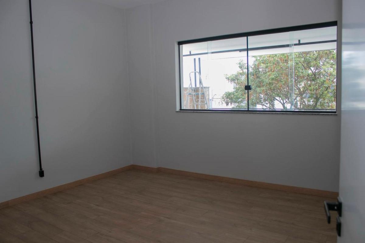 Casa Comercial, Colégio Batista, 5 Quartos, 3 Vagas