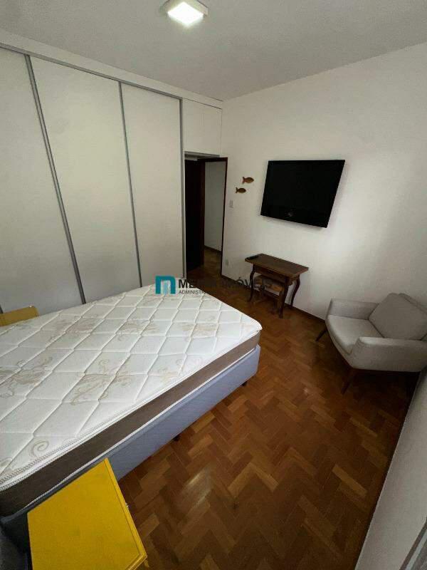 Apartamento, Funcionários, 2 Quartos, 0 Vaga