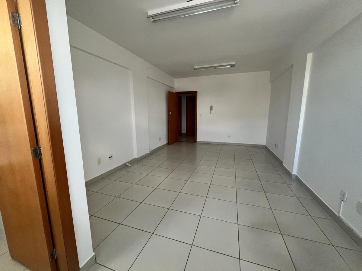 Sala, Padre Eustáquio, 0 Quarto, 0 Vaga