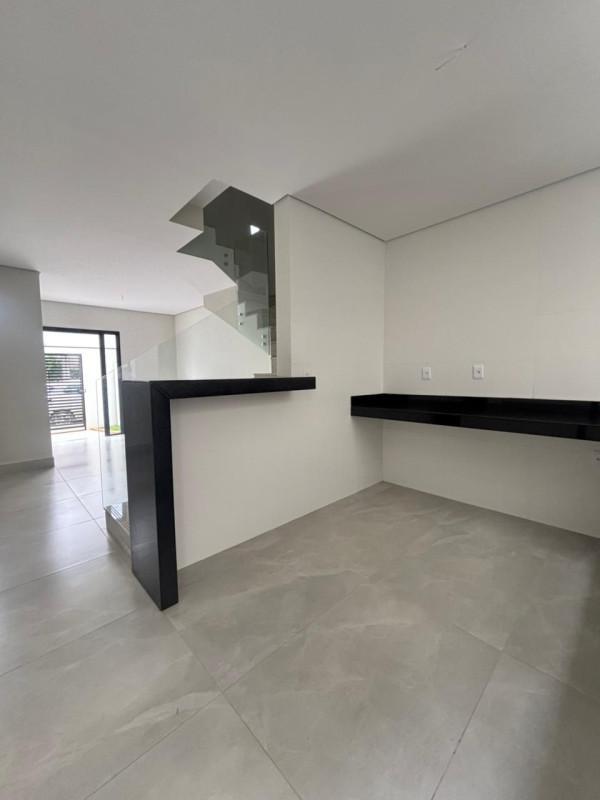 Casa, Itapoã, 3 Quartos, 2 Vagas, 1 Suíte