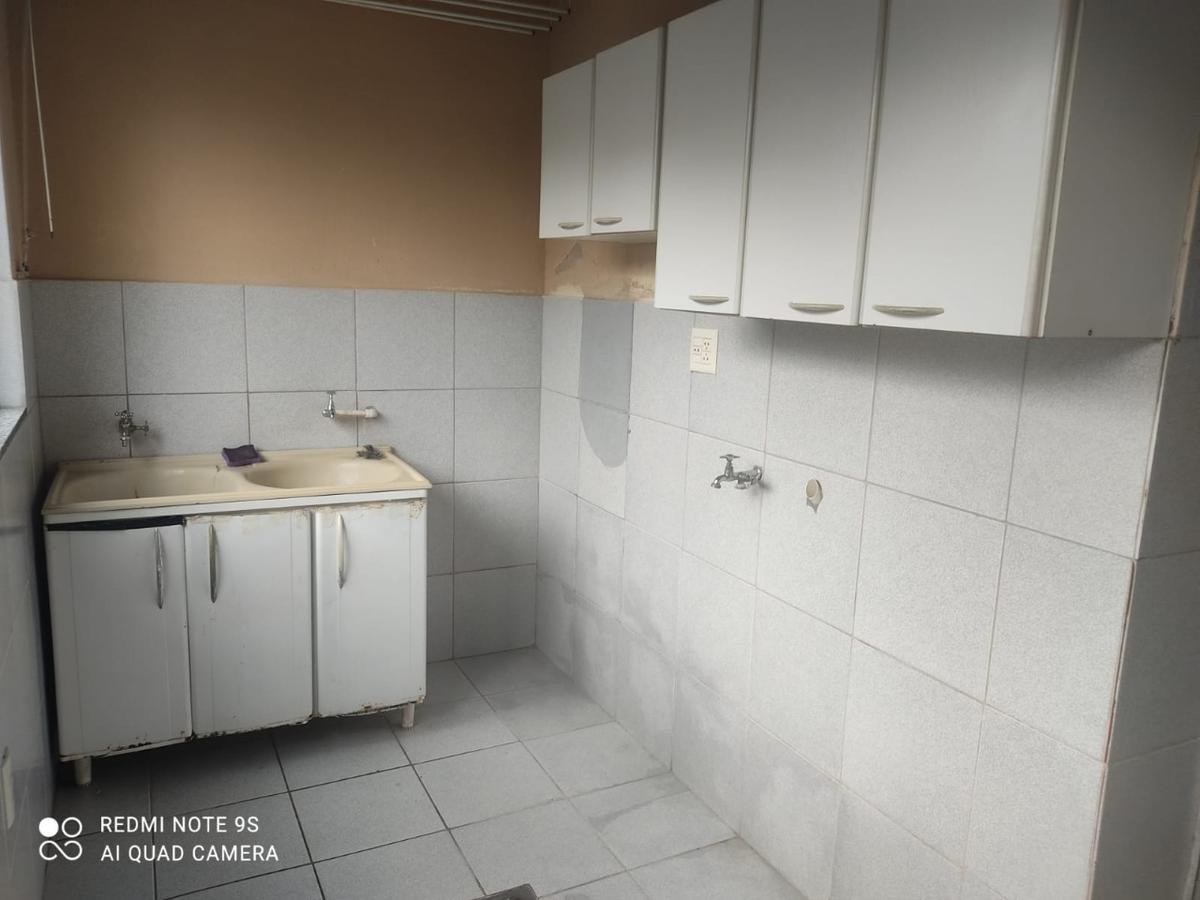 Casa, Santa Cruz, 3 Quartos, 5 Vagas, 1 Suíte