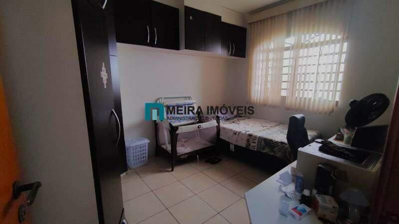 Casa, Serrano, 3 Quartos, 2 Vagas, 1 Suíte