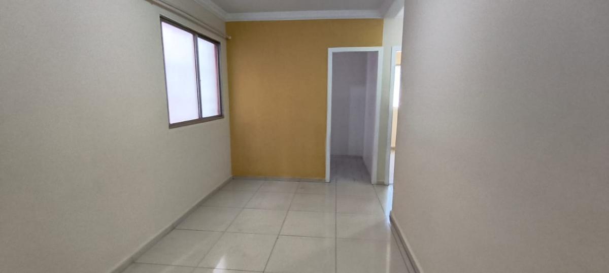 Apartamento, Santa Cruz, 2 Quartos, 1 Vaga