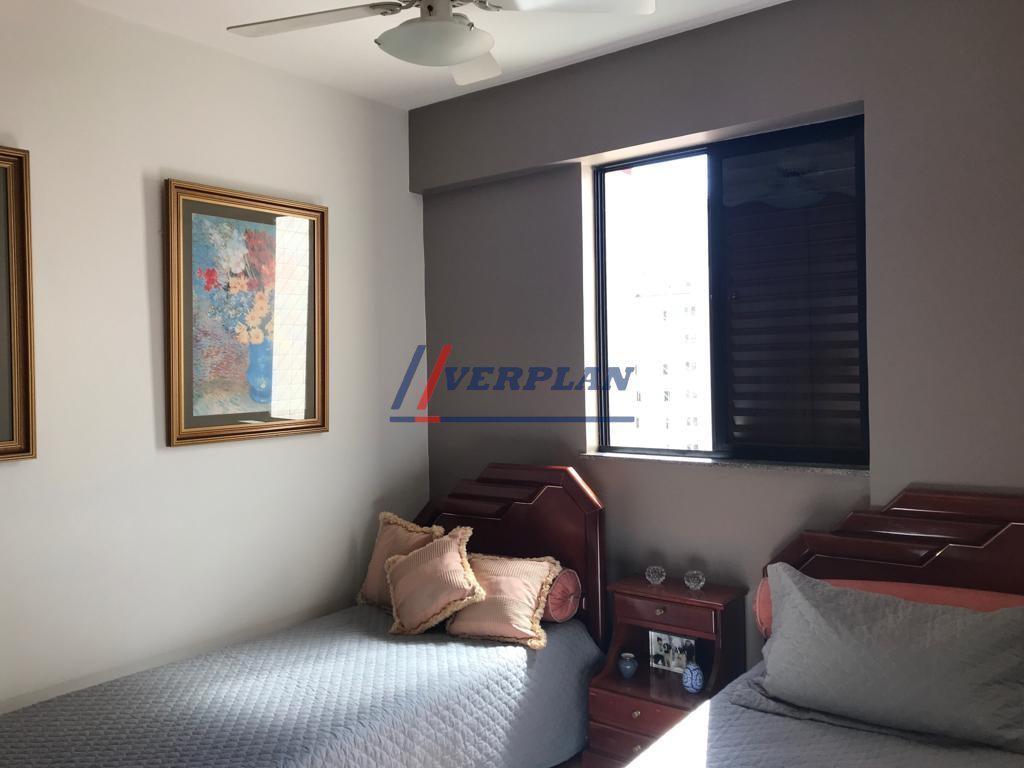 Apartamento, Santo Antônio, 4 Quartos, 3 Vagas, 1 Suíte