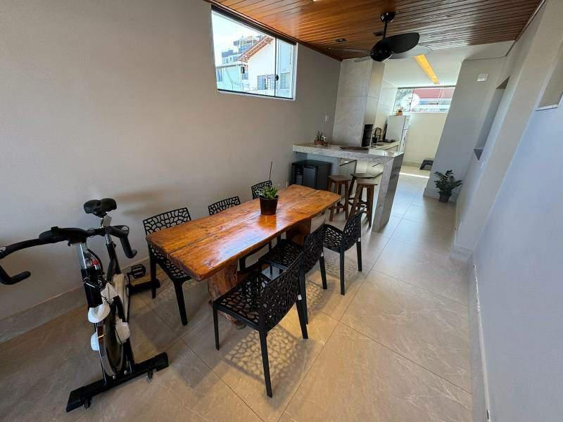 Apartamento, Sagrada Família, 3 Quartos, 1 Vaga, 1 Suíte