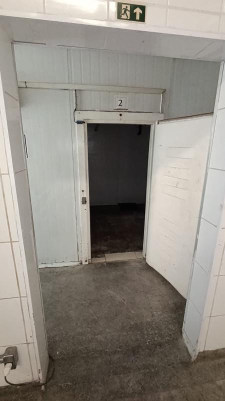 Galpão, Califórnia, 0 Quarto, 3 Vagas