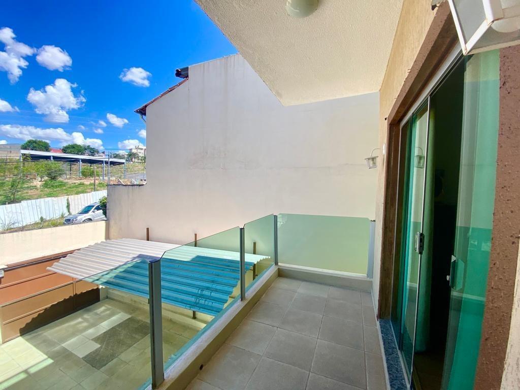 Casa, Arvoredo, 3 Quartos, 4 Vagas, 1 Suíte
