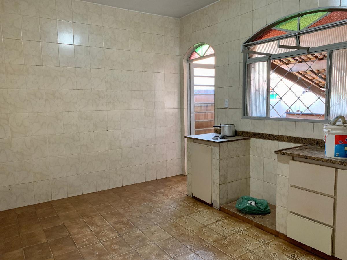 Casa, Arvoredo, 3 Quartos, 2 Vagas, 1 Suíte