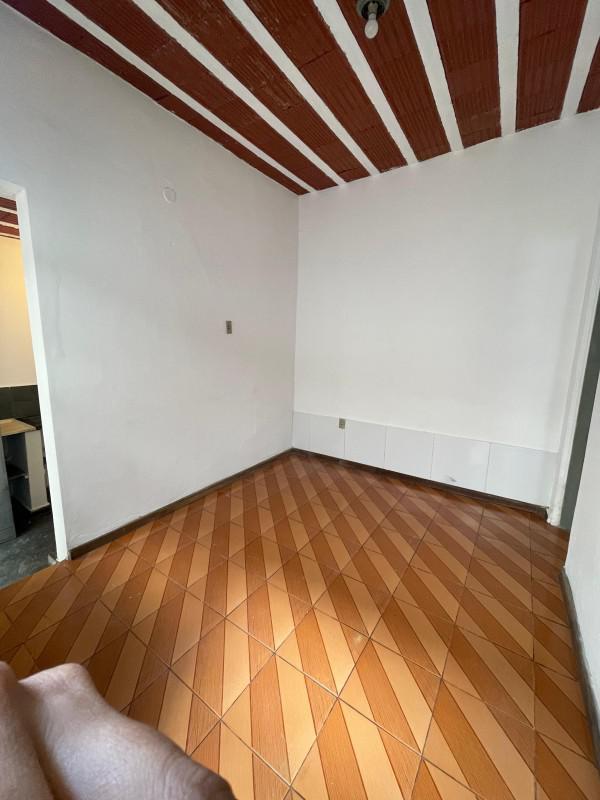 Casa, Ermelinda, 1 Quarto, 0 Vaga, 1 Suíte