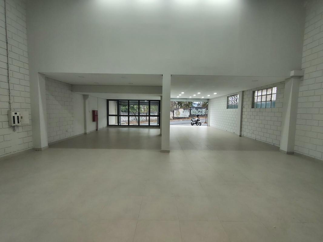 Andar, União, 0 Quarto, 0 Vaga