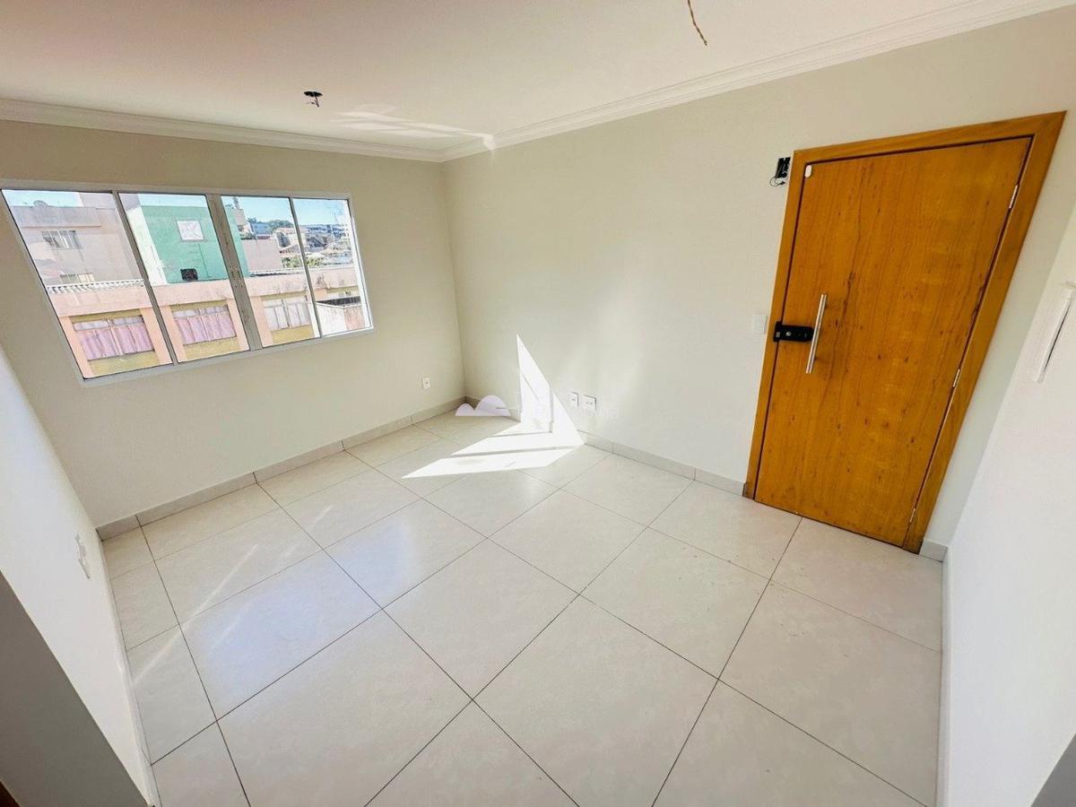 Apartamento, Santa Mônica, 2 Quartos, 1 Vaga
