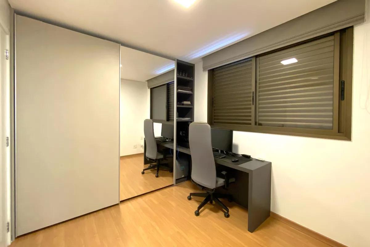 Apartamento, Funcionários, 2 Quartos, 2 Vagas, 2 Suítes