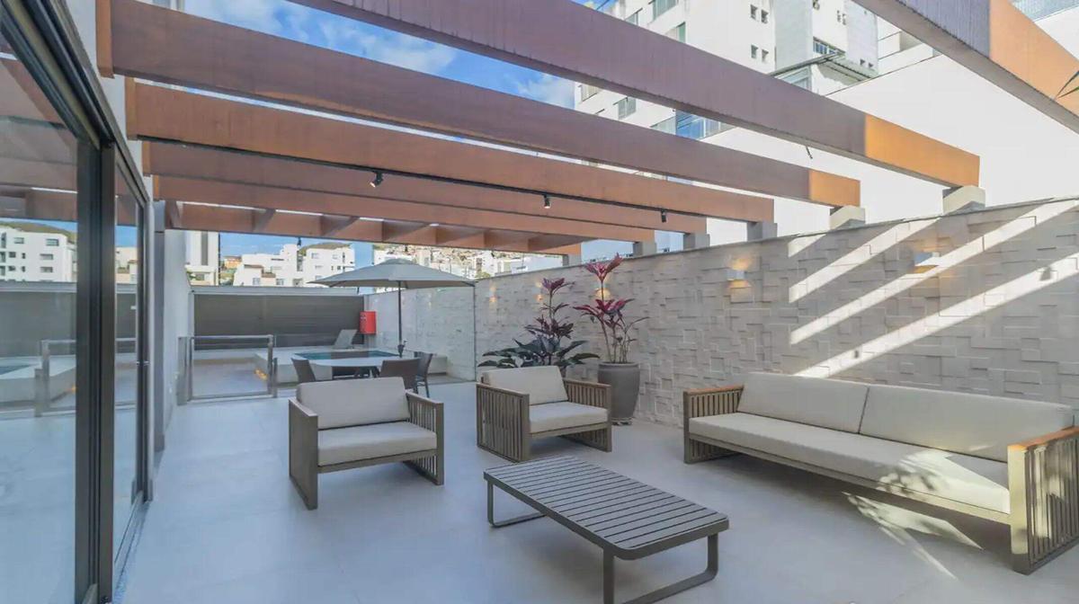 Cobertura, Serra, 3 Quartos, 2 Vagas, 1 Suíte