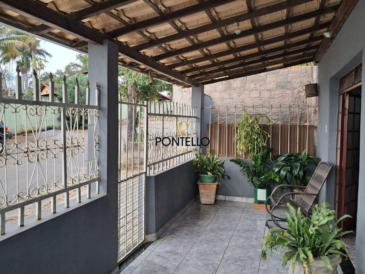 Casa, Fazenda Velha, 3 Quartos, 2 Vagas