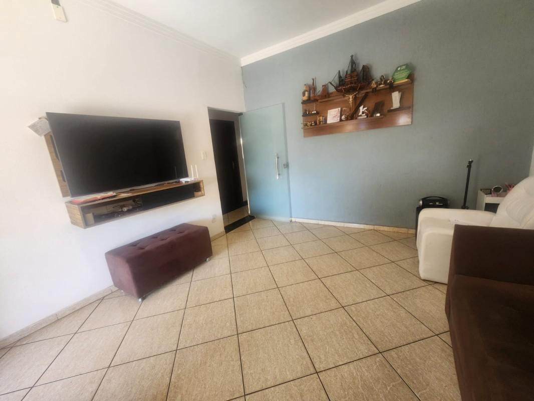 Casa, Coqueiros, 4 Quartos, 6 Vagas, 2 Suítes