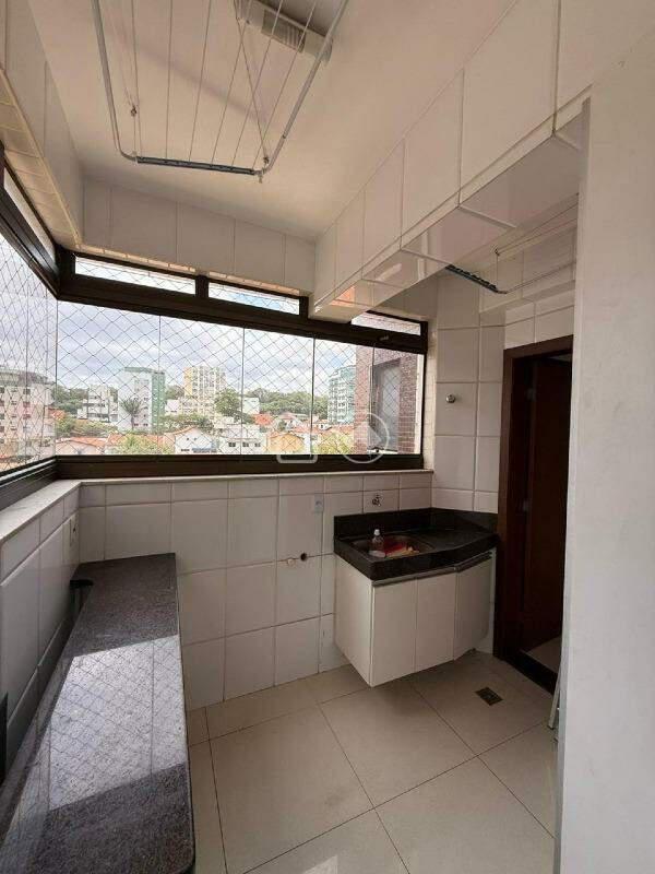 Apartamento, São José, 4 Quartos, 4 Vagas, 3 Suítes