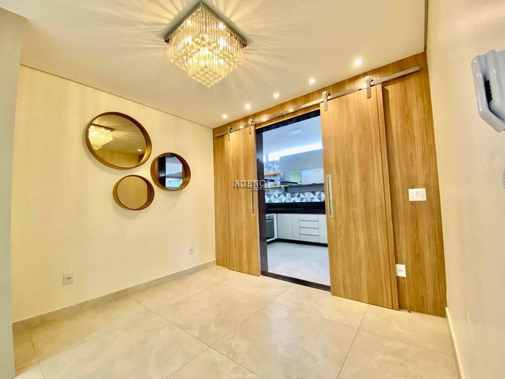 Apartamento, Cabral, 4 Quartos, 0 Vaga, 2 Suítes