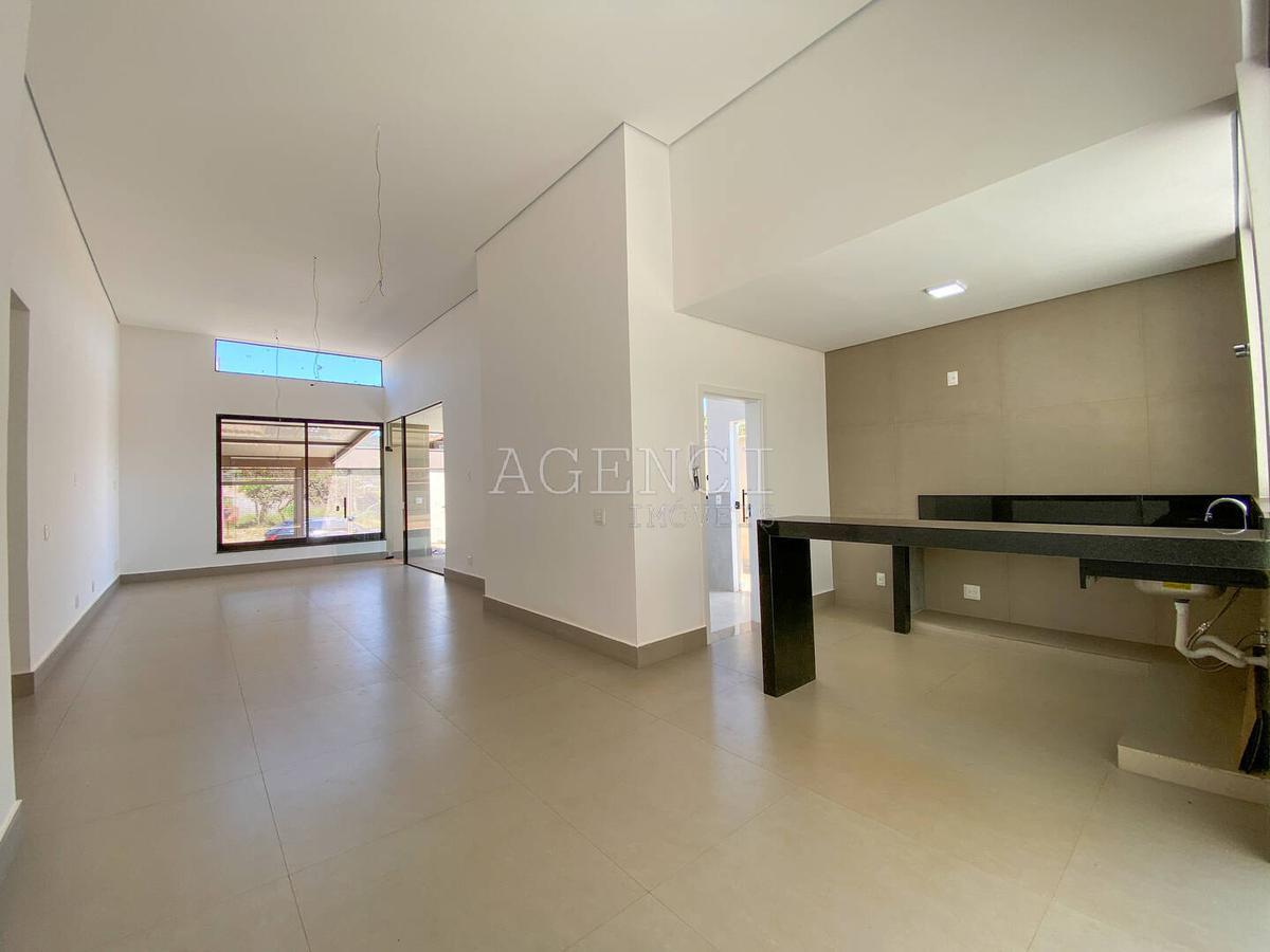 Casa, Vale do Sol, 3 Quartos, 0 Vaga, 2 Suítes