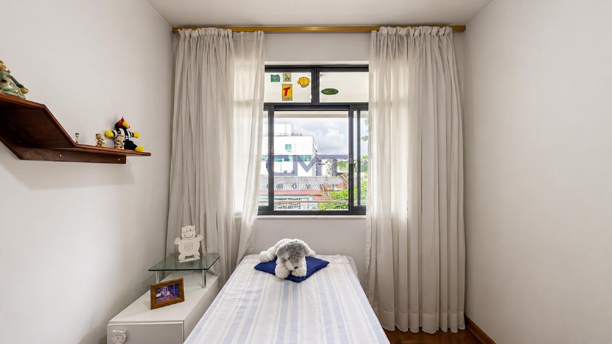 Casa, Sagrada Família, 5 Quartos, 3 Vagas, 2 Suítes