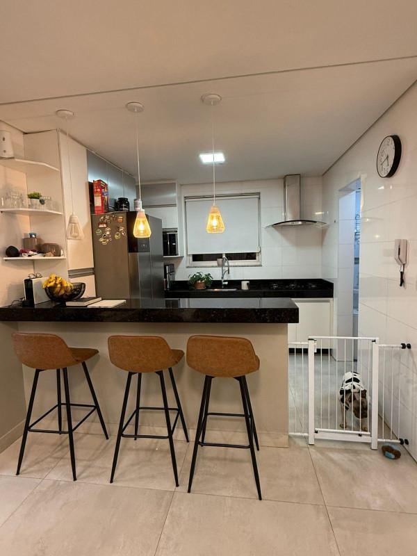 Apartamento, Barreiro, 3 Quartos, 2 Vagas, 1 Suíte