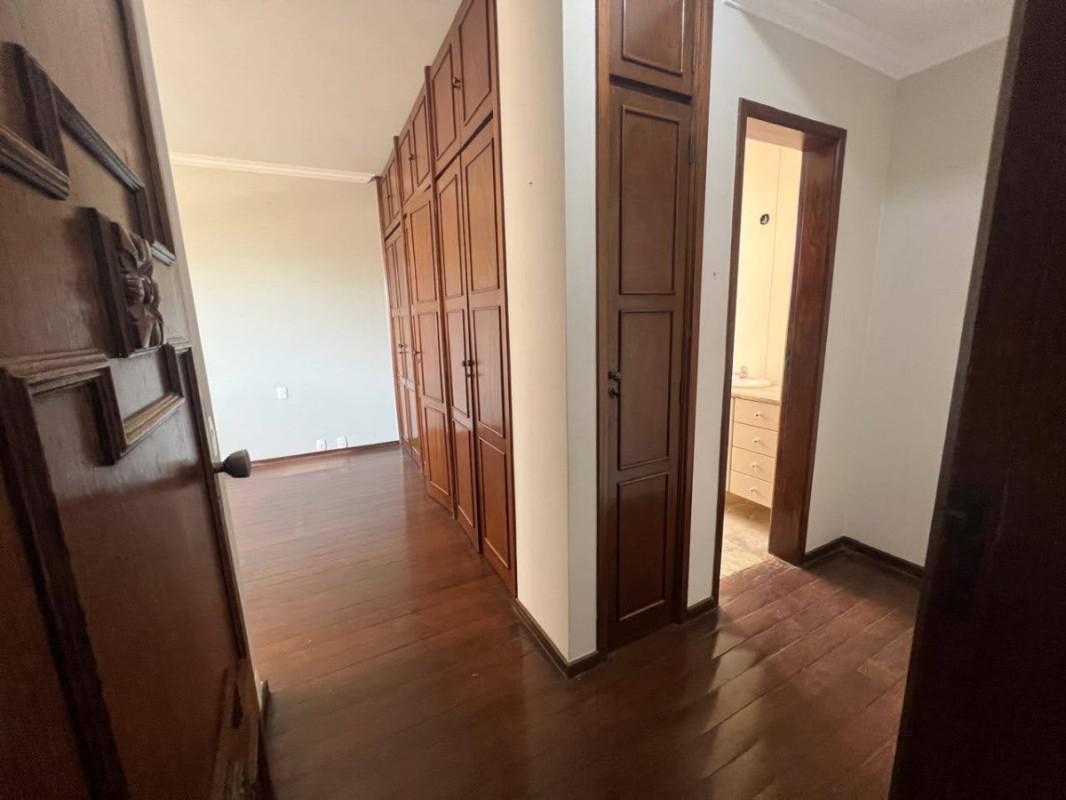 Apartamento, Funcionários, 4 Quartos, 4 Vagas, 1 Suíte
