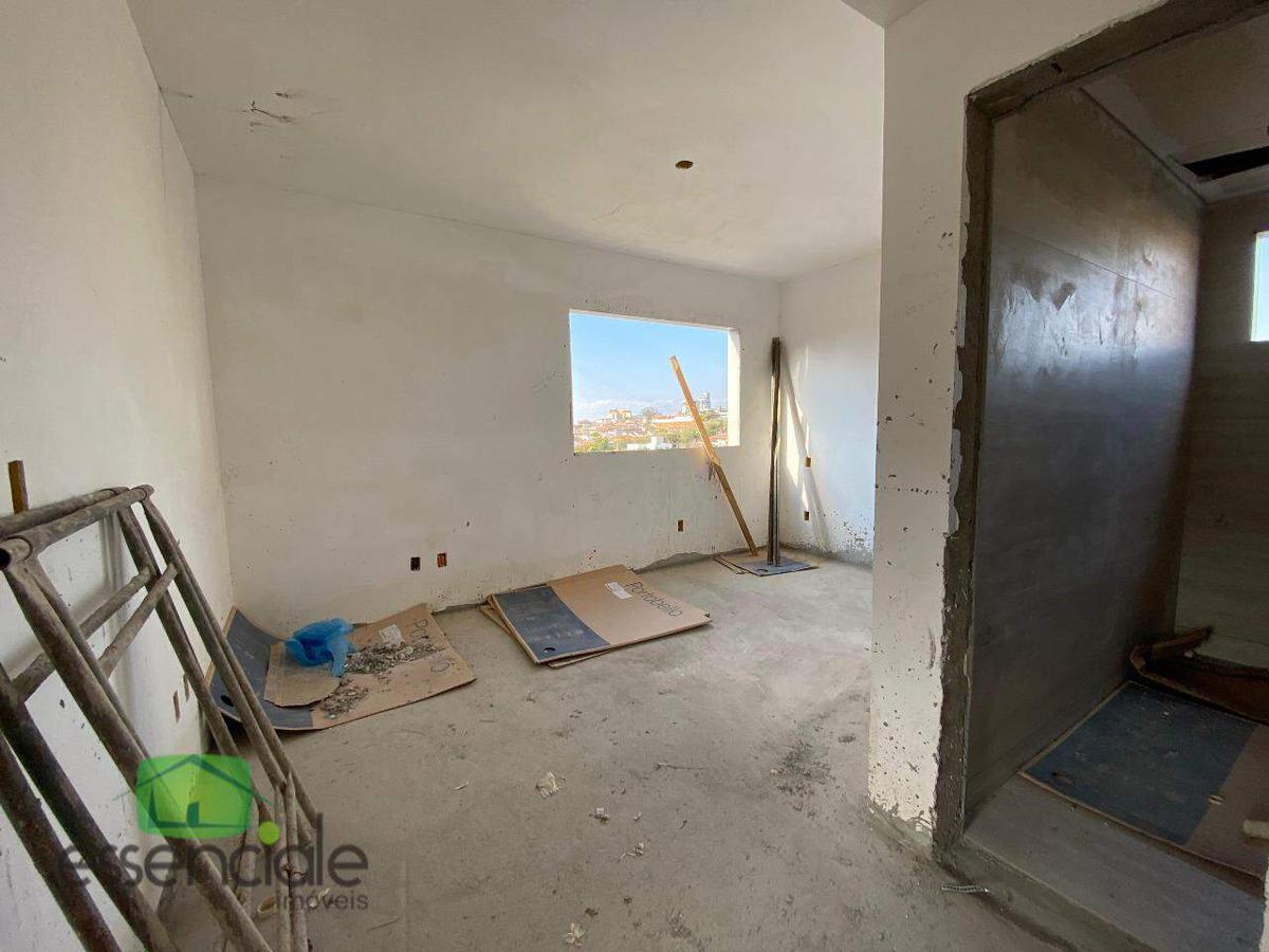 Apartamento, Jardim Riacho das Pedras, 3 Quartos, 1 Vaga, 1 Suíte
