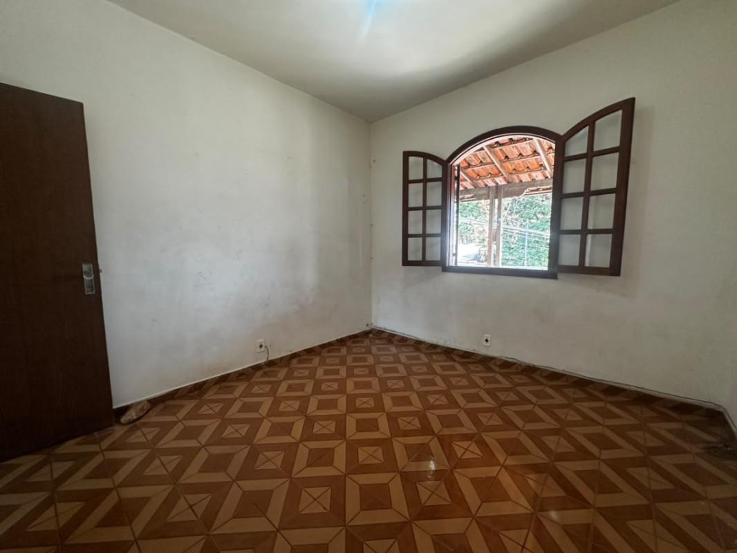 Casa, São Geraldo, 2 Quartos, 0 Vaga