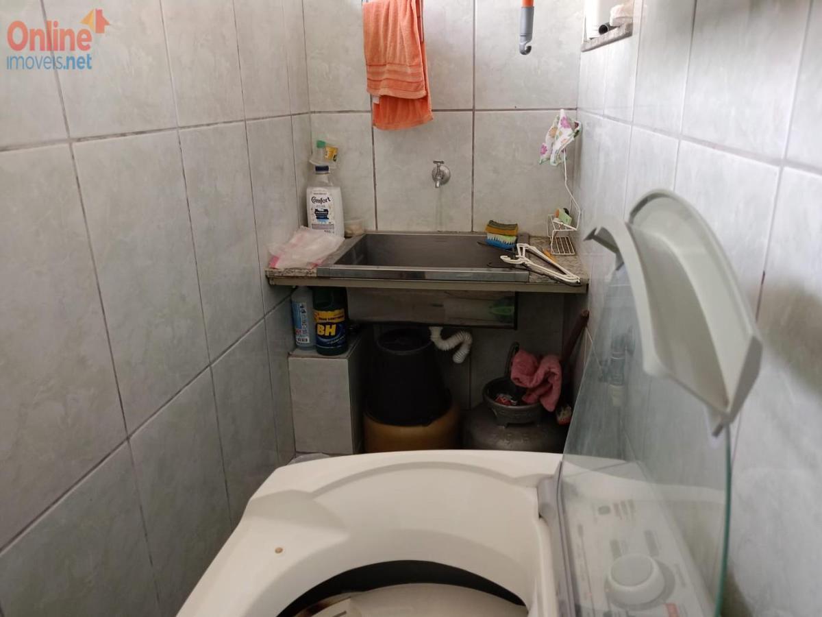 Casa, Dom Pedro I, 1 Quarto, 0 Vaga, 0 Suíte