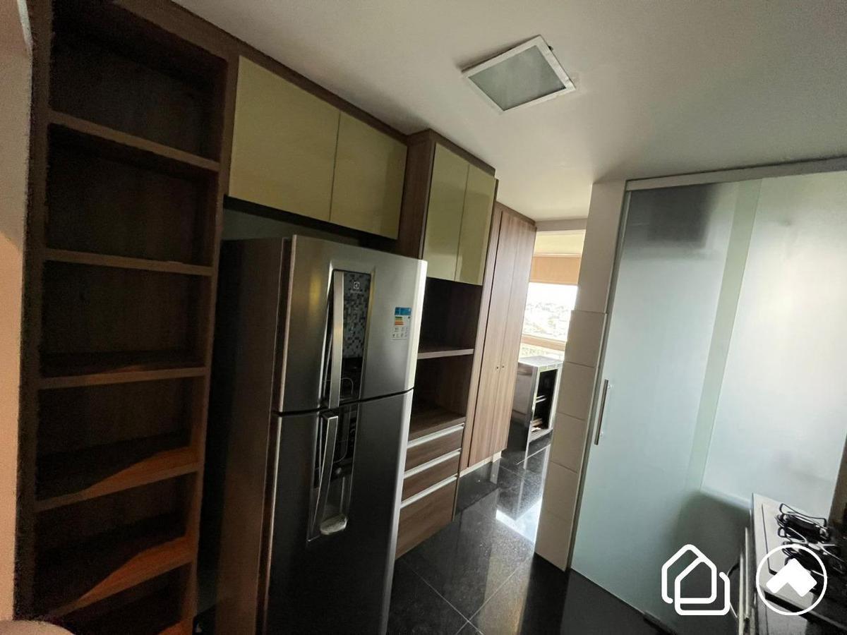Apartamento, Estoril, 2 Quartos, 2 Vagas, 1 Suíte