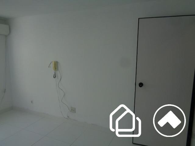 Sala, Santa Efigênia